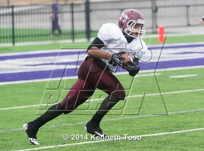 Thumbnail 2 in Brackenridge vs. Lockhart (UIL 5A Bi-District Playoff) photogallery.
