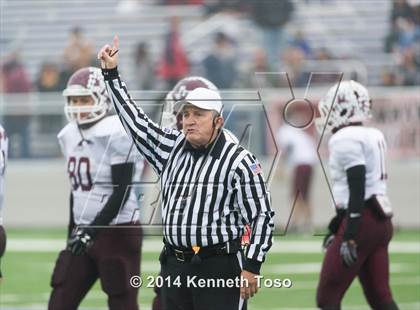 Thumbnail 1 in Brackenridge vs. Lockhart (UIL 5A Bi-District Playoff) photogallery.