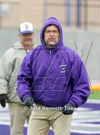 Thumbnail 1 in Brackenridge vs. Lockhart (UIL 5A Bi-District Playoff) photogallery.