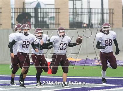 Thumbnail 3 in Brackenridge vs. Lockhart (UIL 5A Bi-District Playoff) photogallery.