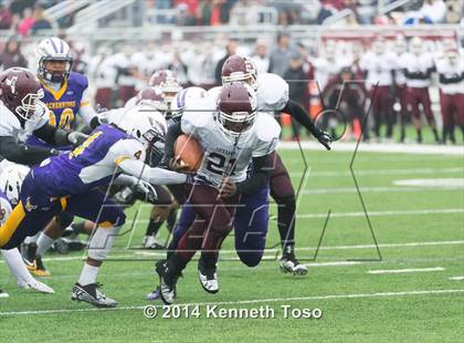 Thumbnail 2 in Brackenridge vs. Lockhart (UIL 5A Bi-District Playoff) photogallery.