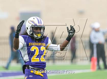 Thumbnail 1 in Brackenridge vs. Lockhart (UIL 5A Bi-District Playoff) photogallery.