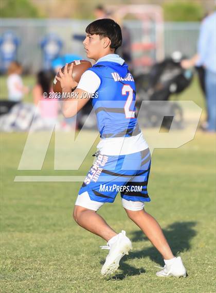 Thumbnail 3 in Moon Valley vs. Kellis (O'Connor 7v7) photogallery.