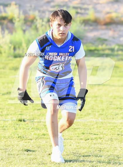 Thumbnail 1 in Moon Valley vs. Kellis (O'Connor 7v7) photogallery.