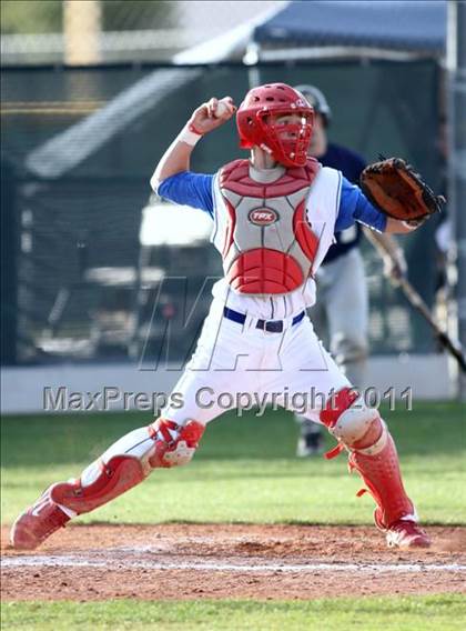Thumbnail 3 in Desert Vista vs. Mountain View photogallery.