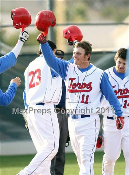 Thumbnail 1 in Desert Vista vs. Mountain View photogallery.