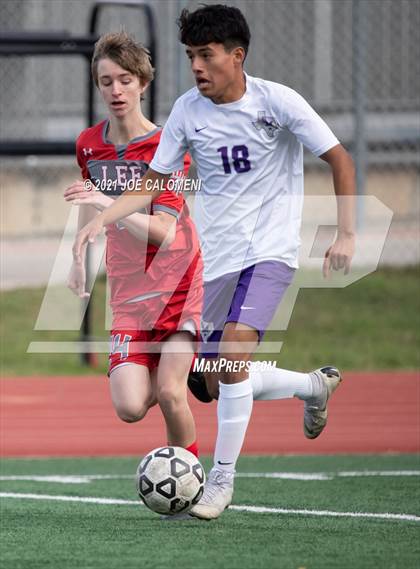 Thumbnail 3 in San Marcos @ Lee photogallery.