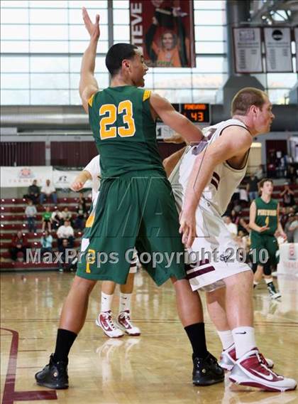Thumbnail 2 in St. Francis vs. Pinewood (CIF CCS D5  Final) photogallery.