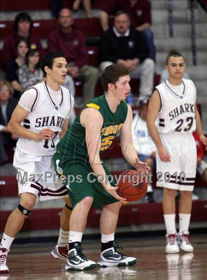 Thumbnail 2 in St. Francis vs. Pinewood (CIF CCS D5  Final) photogallery.