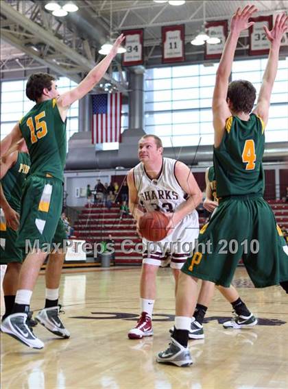 Thumbnail 3 in St. Francis vs. Pinewood (CIF CCS D5  Final) photogallery.