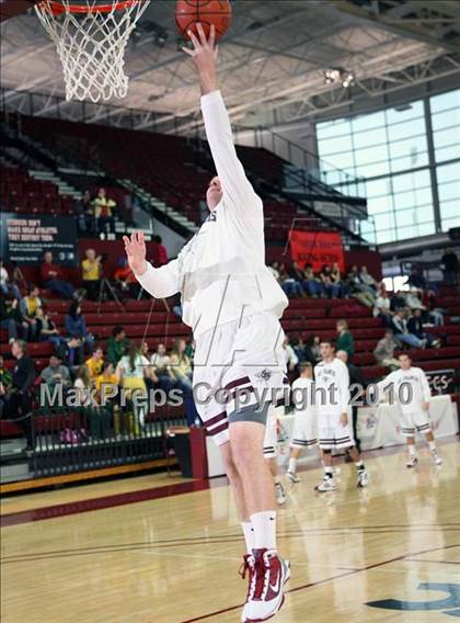 Thumbnail 1 in St. Francis vs. Pinewood (CIF CCS D5  Final) photogallery.