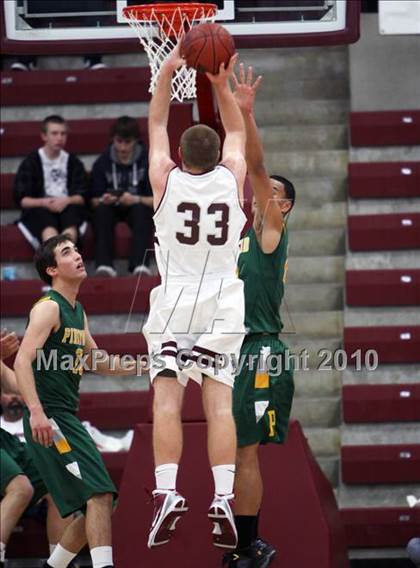 Thumbnail 1 in St. Francis vs. Pinewood (CIF CCS D5  Final) photogallery.