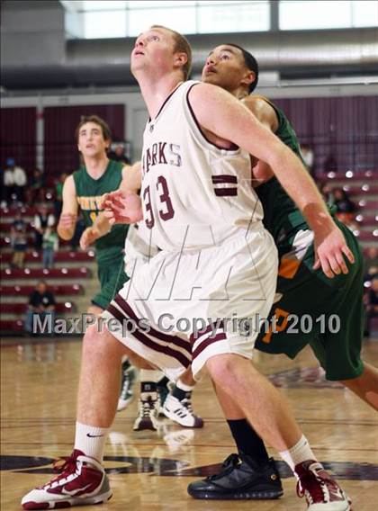 Thumbnail 1 in St. Francis vs. Pinewood (CIF CCS D5  Final) photogallery.