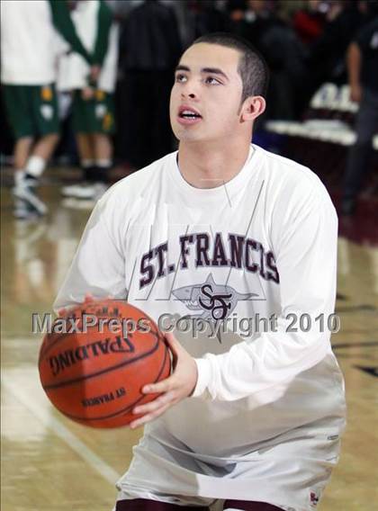 Thumbnail 2 in St. Francis vs. Pinewood (CIF CCS D5  Final) photogallery.