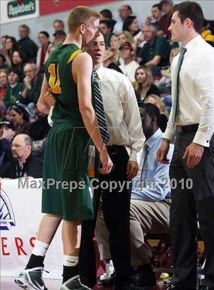 Thumbnail 3 in St. Francis vs. Pinewood (CIF CCS D5  Final) photogallery.
