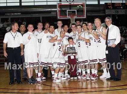 Thumbnail 2 in St. Francis vs. Pinewood (CIF CCS D5  Final) photogallery.