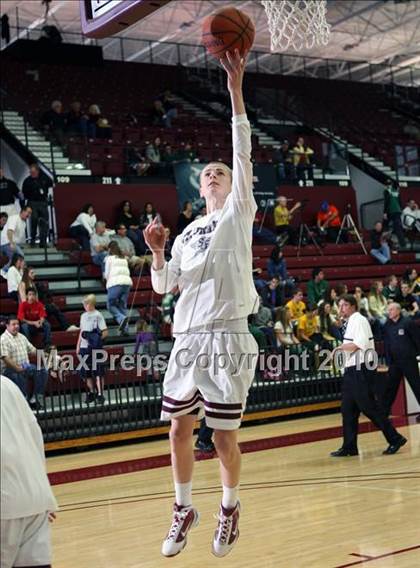 Thumbnail 2 in St. Francis vs. Pinewood (CIF CCS D5  Final) photogallery.