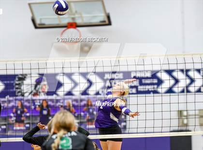 Thumbnail 1 in Bonham @ Tioga photogallery.