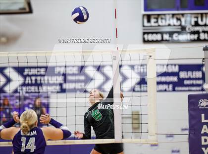 Thumbnail 2 in Bonham @ Tioga photogallery.