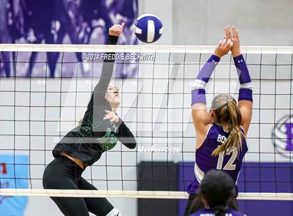 Thumbnail 1 in Bonham @ Tioga photogallery.