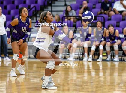 Thumbnail 1 in Bonham @ Tioga photogallery.