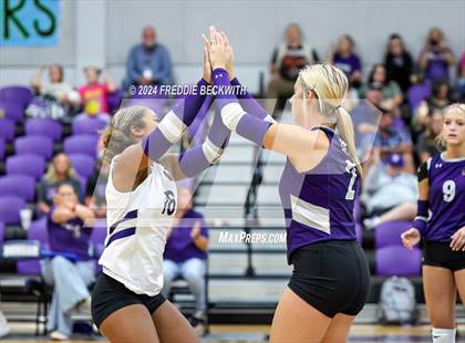 Thumbnail 2 in Bonham @ Tioga photogallery.