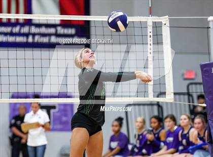 Thumbnail 3 in Bonham @ Tioga photogallery.