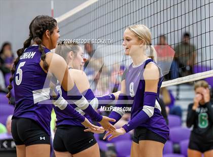 Thumbnail 1 in Bonham @ Tioga photogallery.