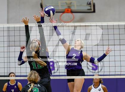 Thumbnail 2 in Bonham @ Tioga photogallery.