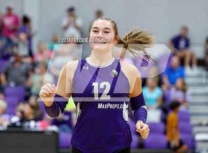 Thumbnail 1 in Bonham @ Tioga photogallery.