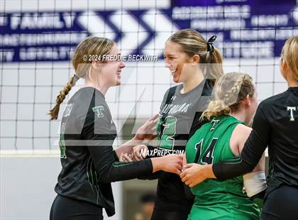 Thumbnail 2 in Bonham @ Tioga photogallery.