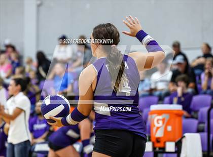 Thumbnail 1 in Bonham @ Tioga photogallery.