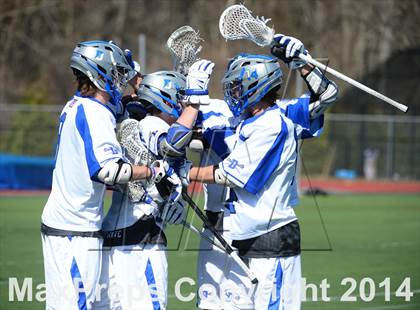 Thumbnail 2 in Niskayuna @ Darien photogallery.