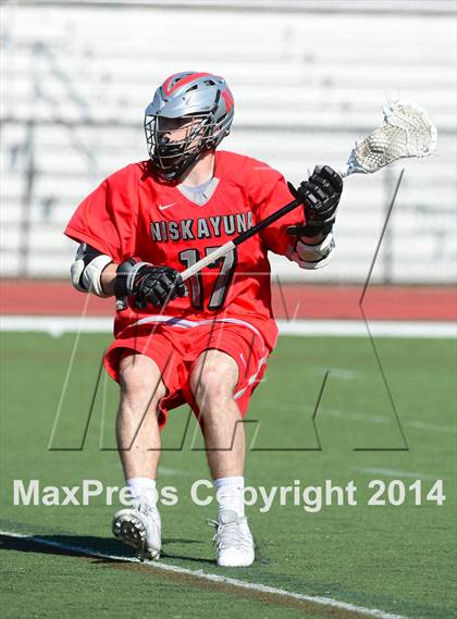 Thumbnail 2 in Niskayuna @ Darien photogallery.
