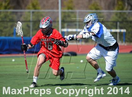 Thumbnail 1 in Niskayuna @ Darien photogallery.
