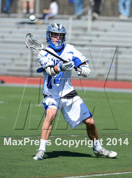 Thumbnail 1 in Niskayuna @ Darien photogallery.