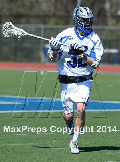 Thumbnail 1 in Niskayuna @ Darien photogallery.