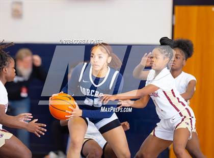 Thumbnail 3 in Norcross vs Pebblebrook (Nike Elite HS Showcase GA) photogallery.