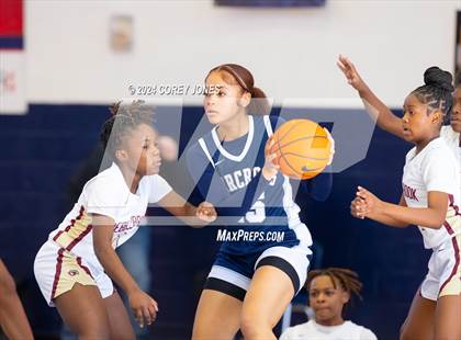 Thumbnail 2 in Norcross vs Pebblebrook (Nike Elite HS Showcase GA) photogallery.