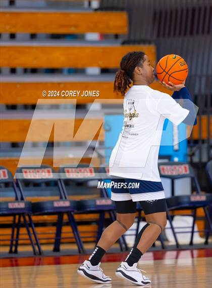 Thumbnail 2 in Norcross vs Pebblebrook (Nike Elite HS Showcase GA) photogallery.