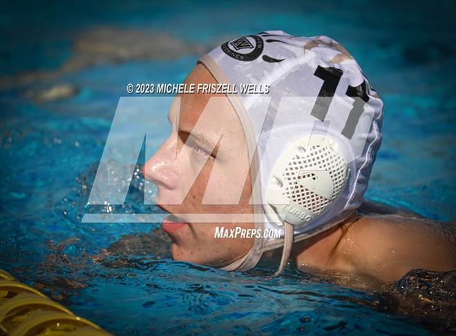 null - Photo 01