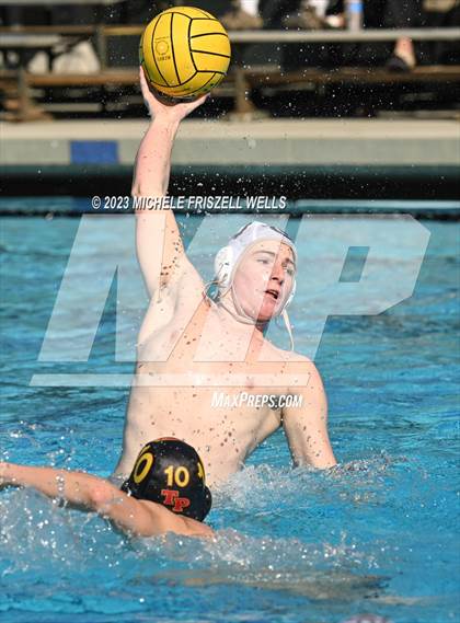 Thumbnail 2 in Torrey Pines vs Westview (CIF SDS DIV1) photogallery.