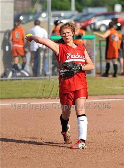 Thumbnail 2 in Mechanicville vs. Marlboro (NYSPHSAA Class B Semifinal) photogallery.