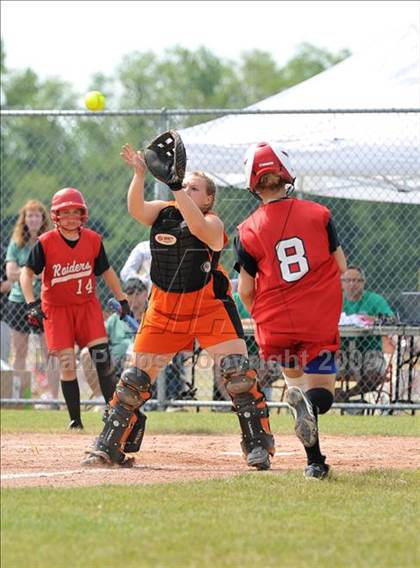 Thumbnail 1 in Mechanicville vs. Marlboro (NYSPHSAA Class B Semifinal) photogallery.