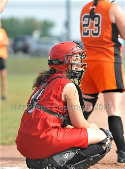 Thumbnail 2 in Mechanicville vs. Marlboro (NYSPHSAA Class B Semifinal) photogallery.
