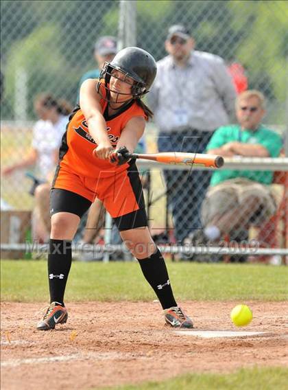Thumbnail 1 in Mechanicville vs. Marlboro (NYSPHSAA Class B Semifinal) photogallery.