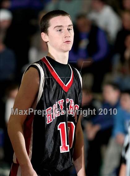 Thumbnail 1 in Holy Cross vs. Newport Central Catholic photogallery.