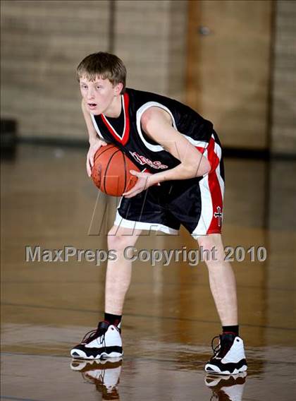 Thumbnail 2 in Holy Cross vs. Newport Central Catholic photogallery.