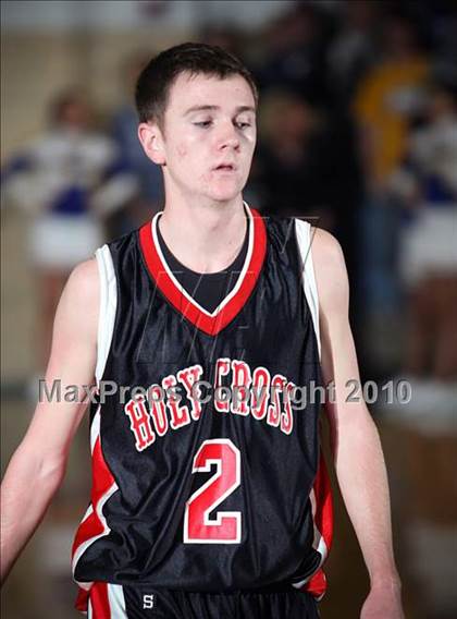 Thumbnail 3 in Holy Cross vs. Newport Central Catholic photogallery.