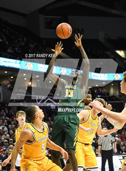 Thumbnail 2 in Kickapoo vs Greenforest (Bass Pro Tournament of Champions) photogallery.